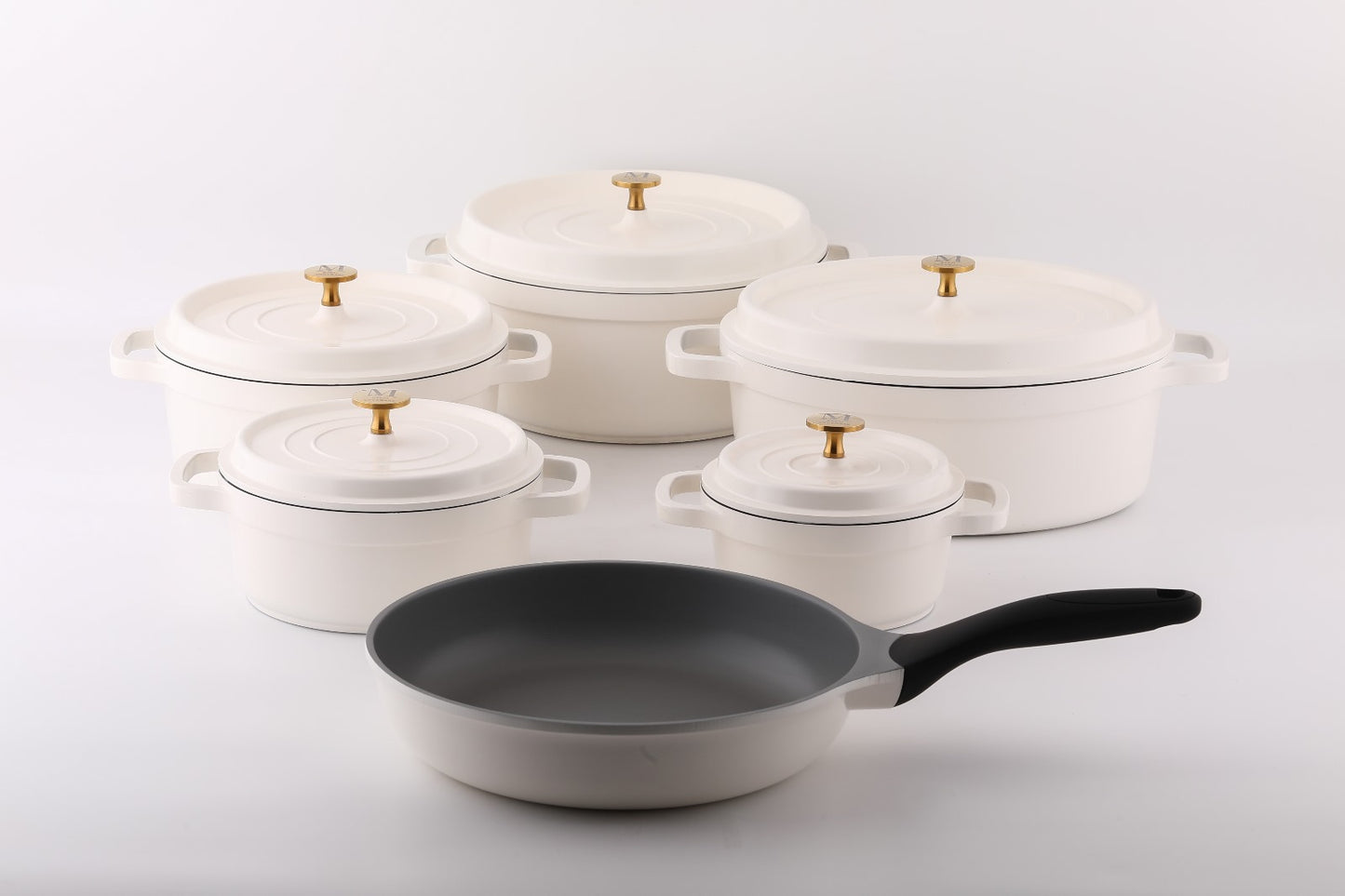 Pearl Ohemaa set